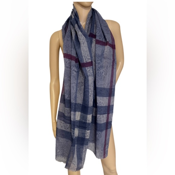 100% Authentic Burberry lightweight cashmere blend scarf delicate - Picture 1 of 8